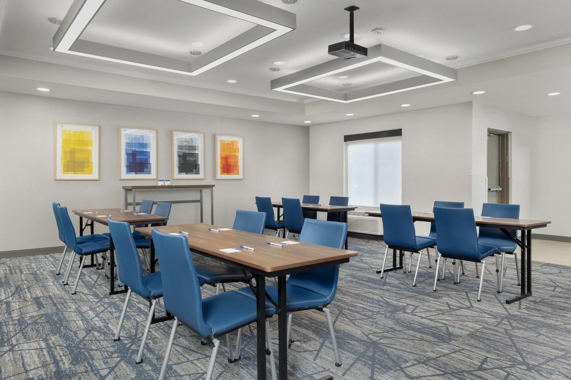 Holiday Inn Express & Suites Superior By Ihg Экстерьер фото
