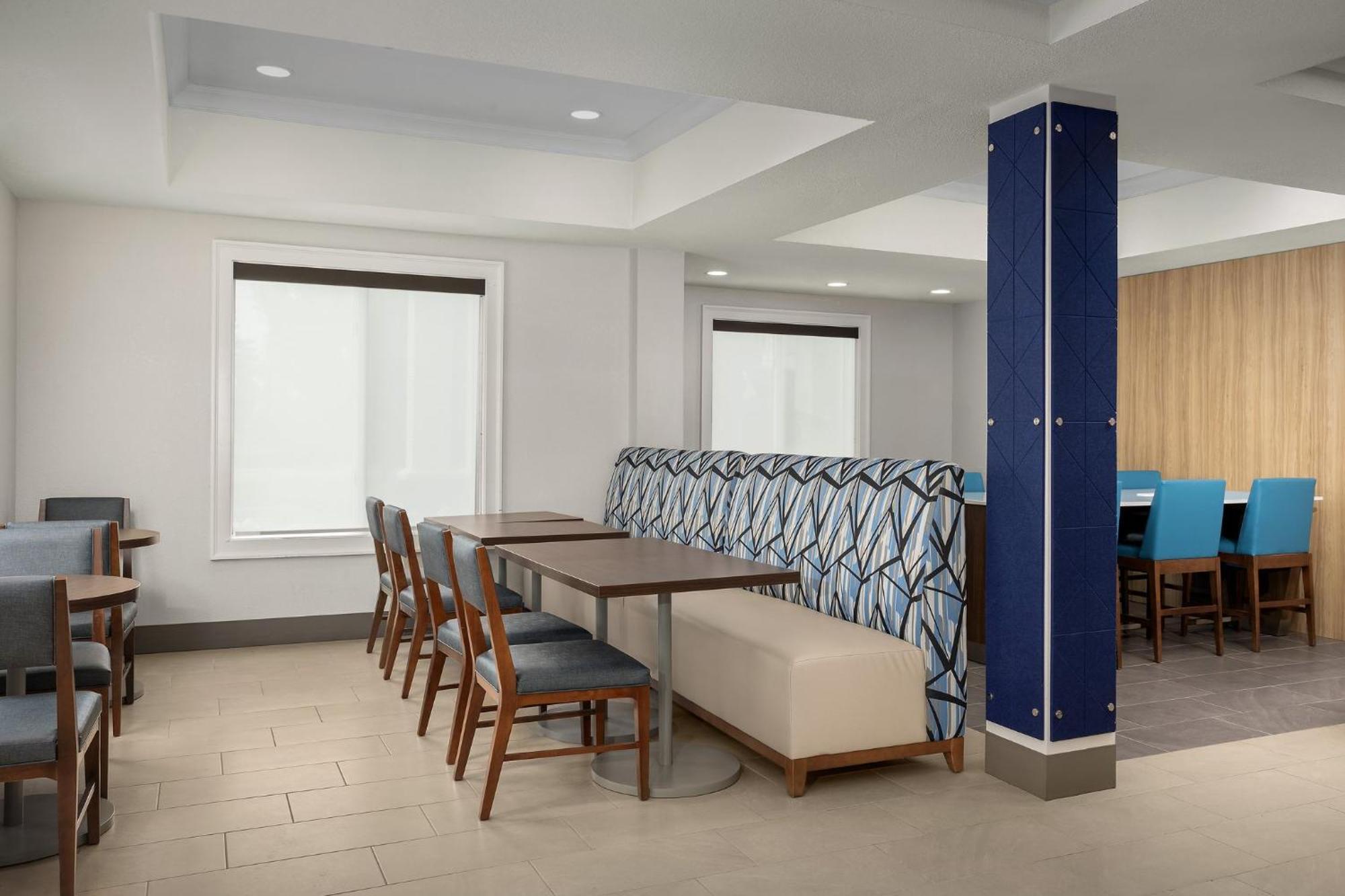 Holiday Inn Express & Suites Superior By Ihg Экстерьер фото