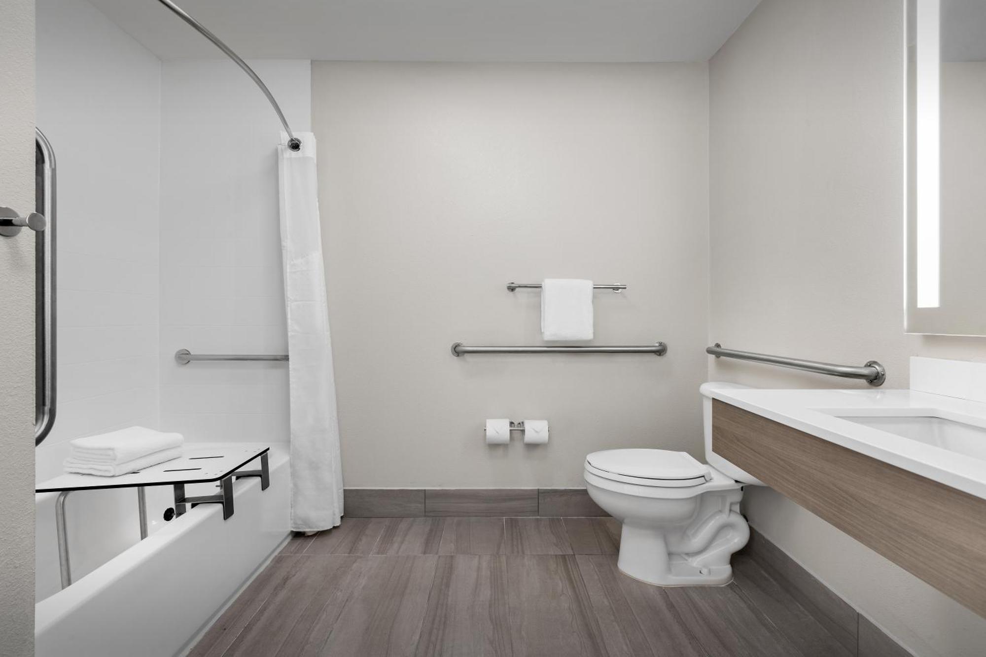 Holiday Inn Express & Suites Superior By Ihg Экстерьер фото